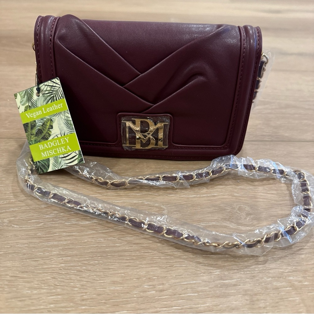 Badgley Mischka Small Pleated Crossbody Bag Vegan Leather Burgundy Plumb NWT